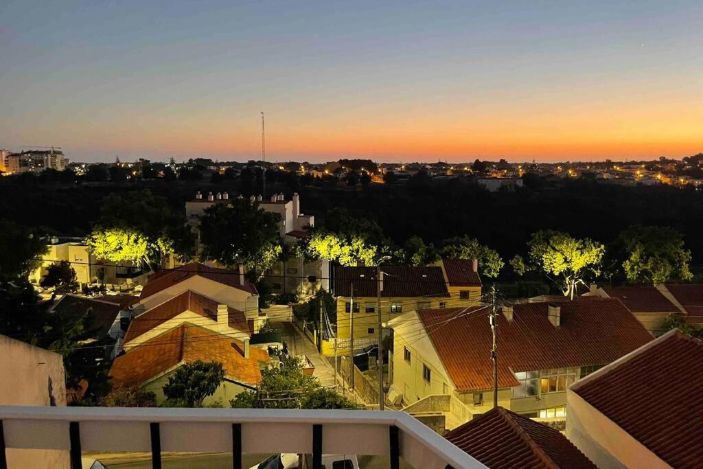 Cascais 2 Bedroom Apartment With Sunny Terrace Exterior foto